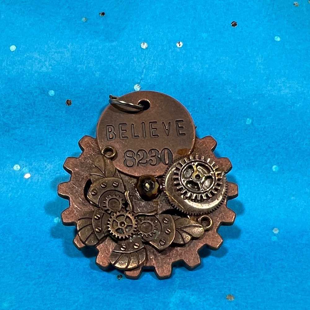 Vintage Gear Pendant Necklace with Inspirational Charm